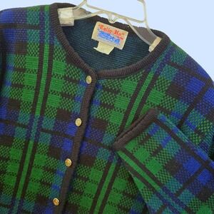Tally-Ho Vintage Blackwatch Plaid Cardigan Sweater 1X Gold Crest Buttons